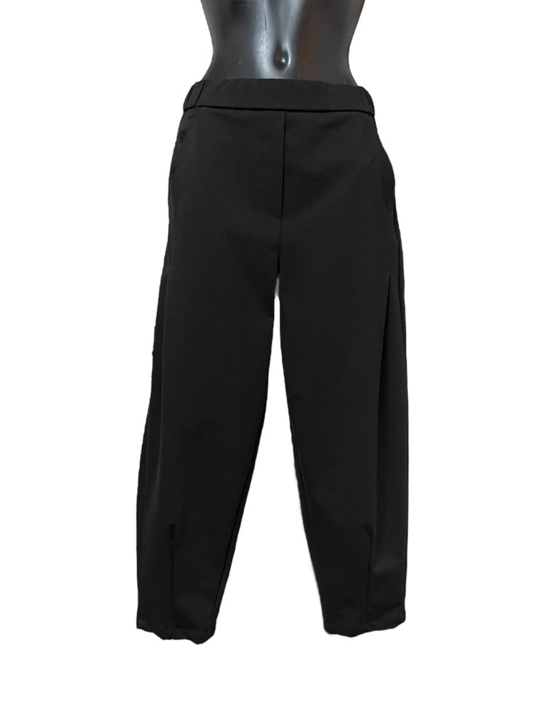 Wendy Trendy trousers in Milan stitch with stitching on the ankle