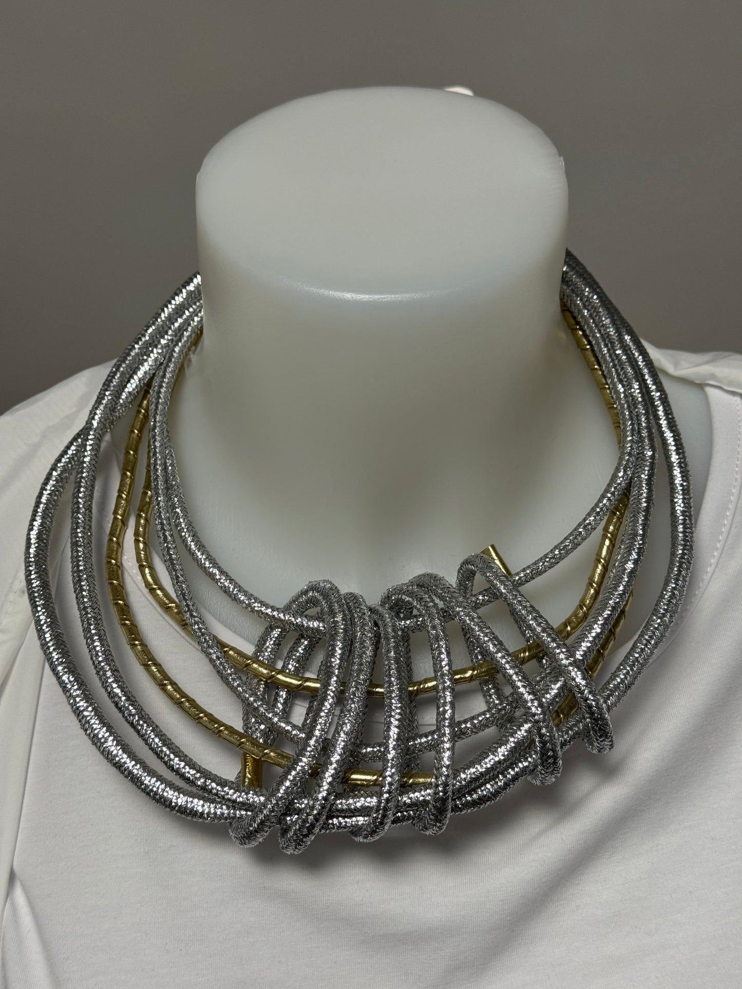 Collana Intreccio