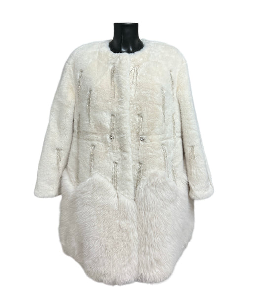 Fur with hanging tennis inserts