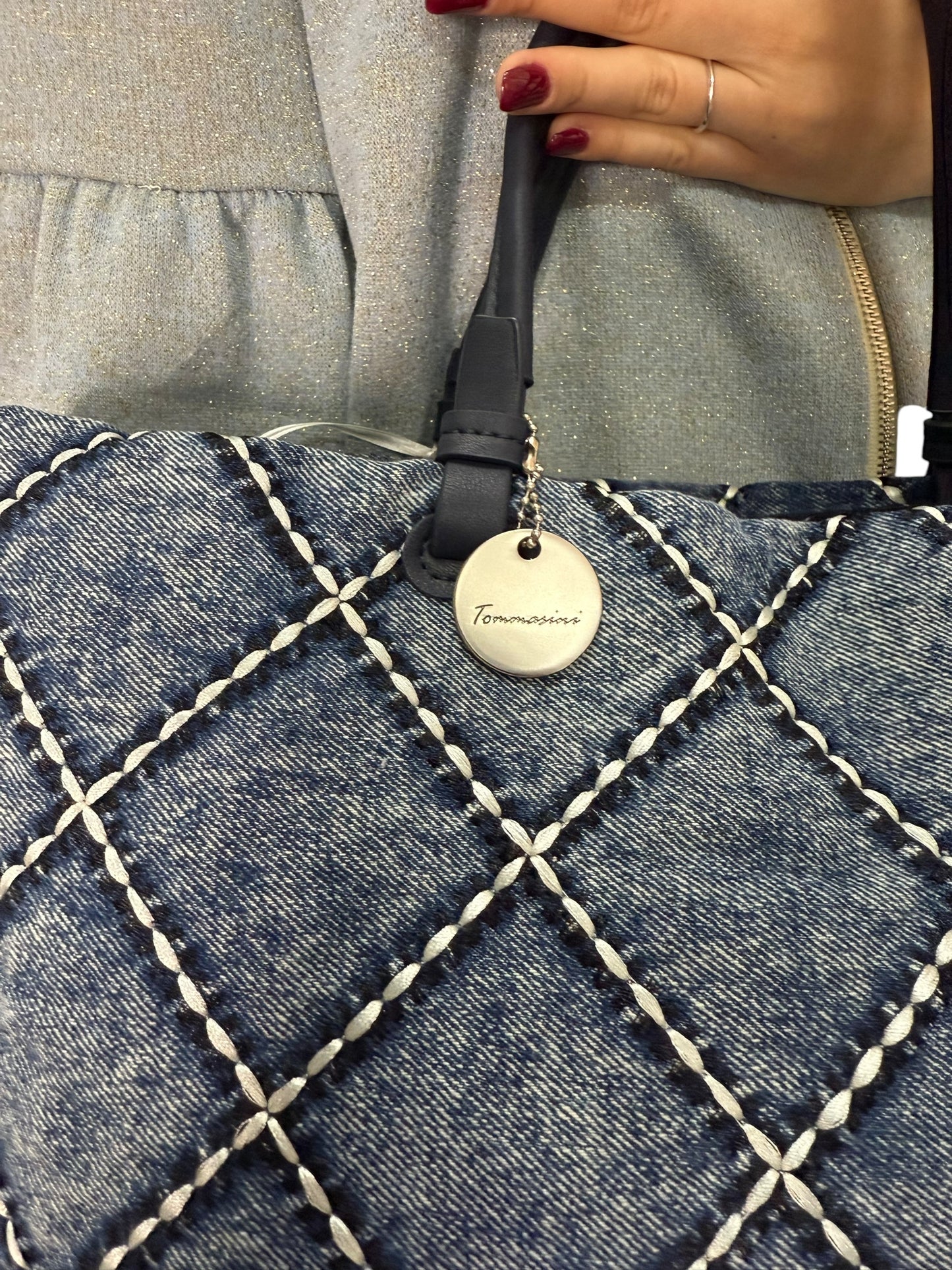 Tomassini borsa in denim con impunture a rombi a contrasto