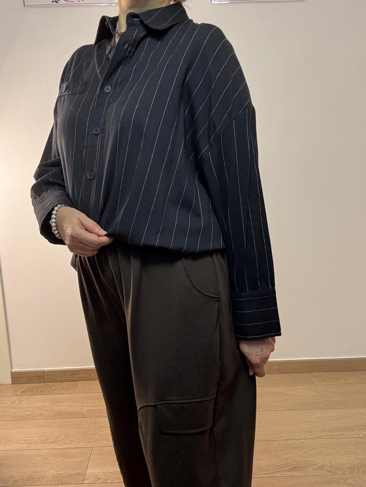 Pantaloni cargo in punto roma