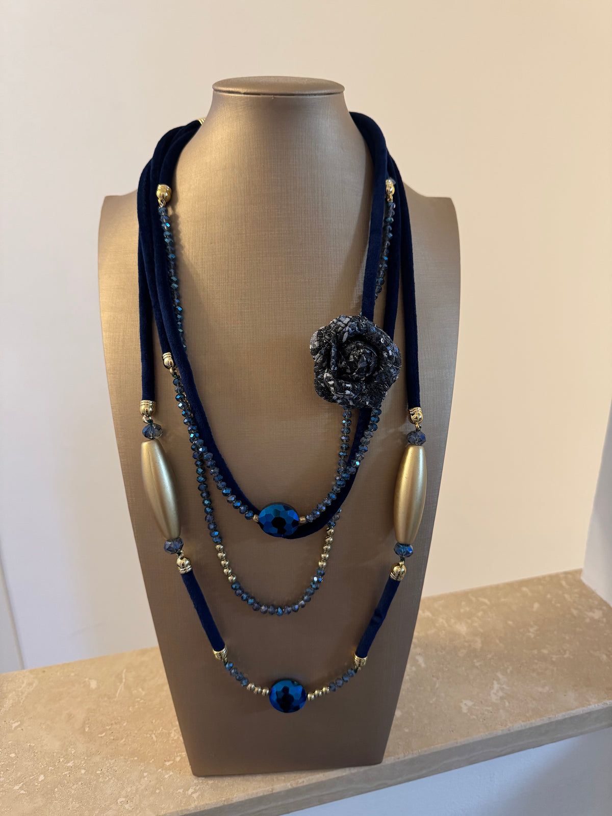 Collana multifilo velluto