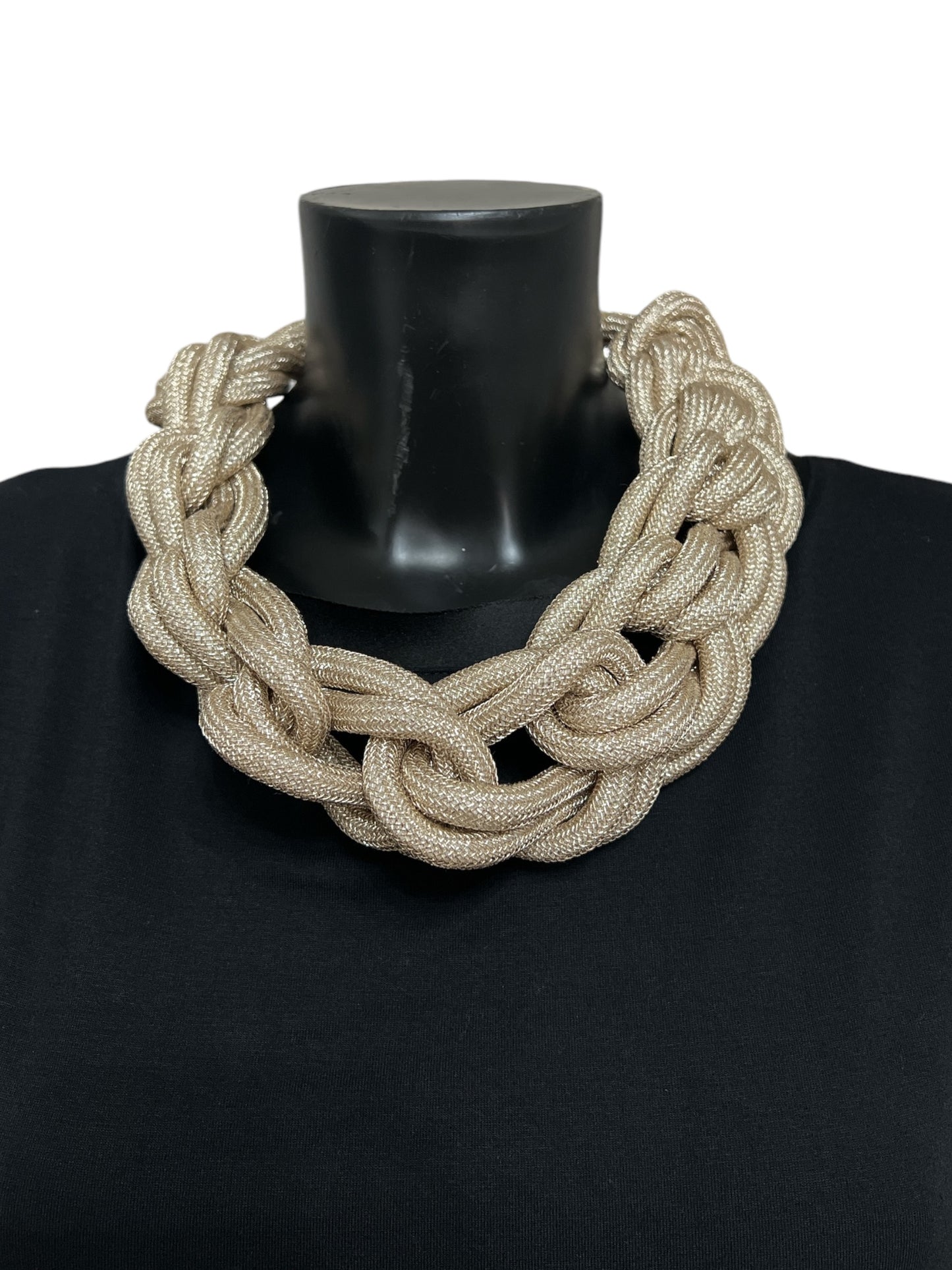 Collana a treccia in filo lurex
