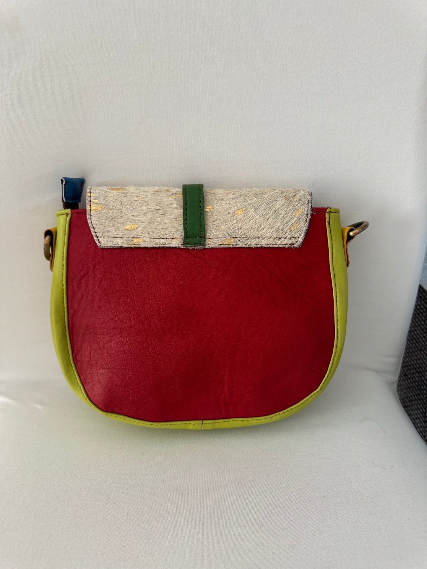 Pochette in pelle e cavallino