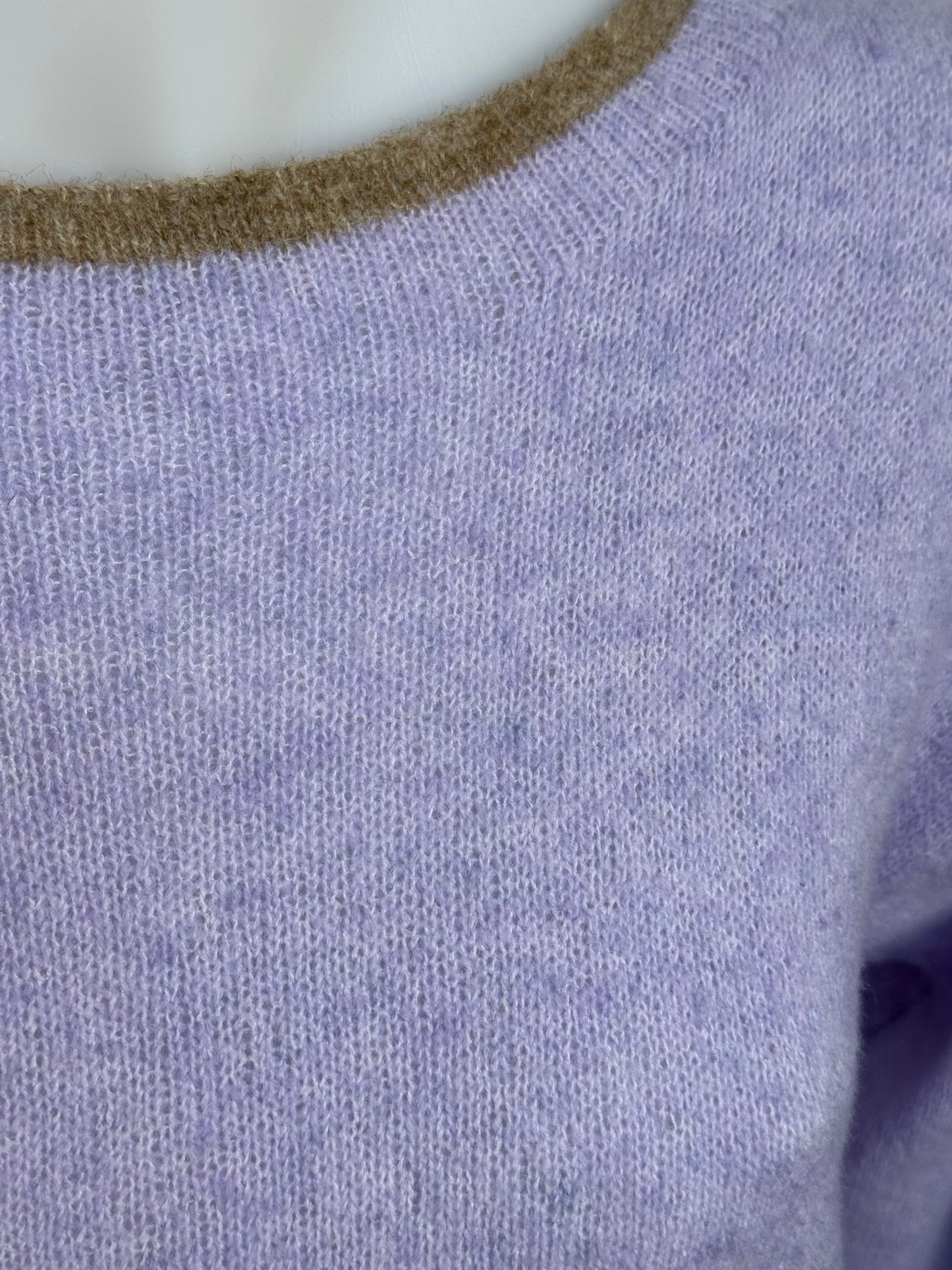 Maglione tinta unita profilo