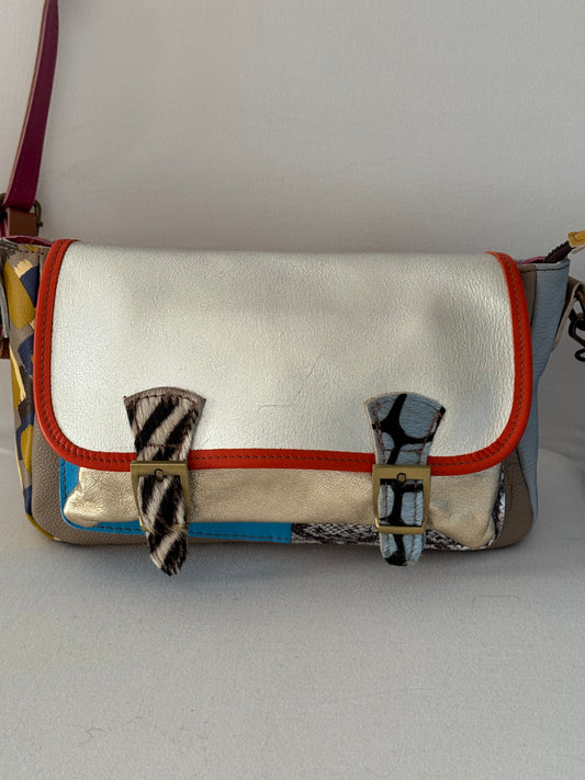 Tracolla oro/argento patch pelle