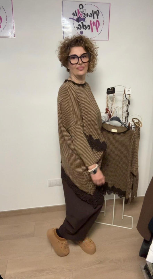 Blusa effetto lana rasata e pizzo