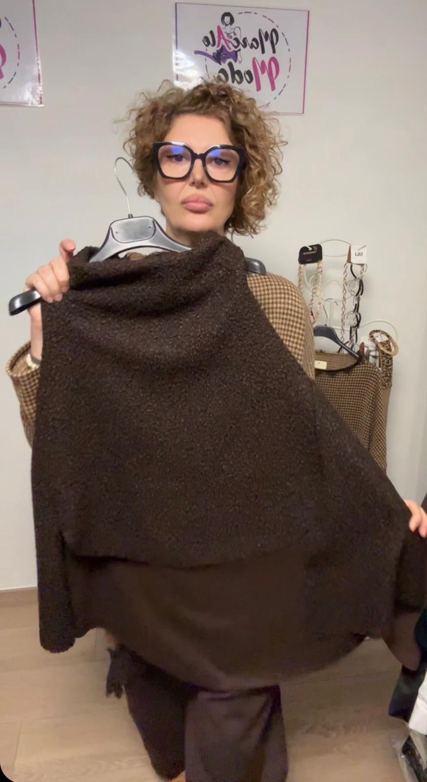 Wendy Trendy blusa asimmetrica in lana cotta