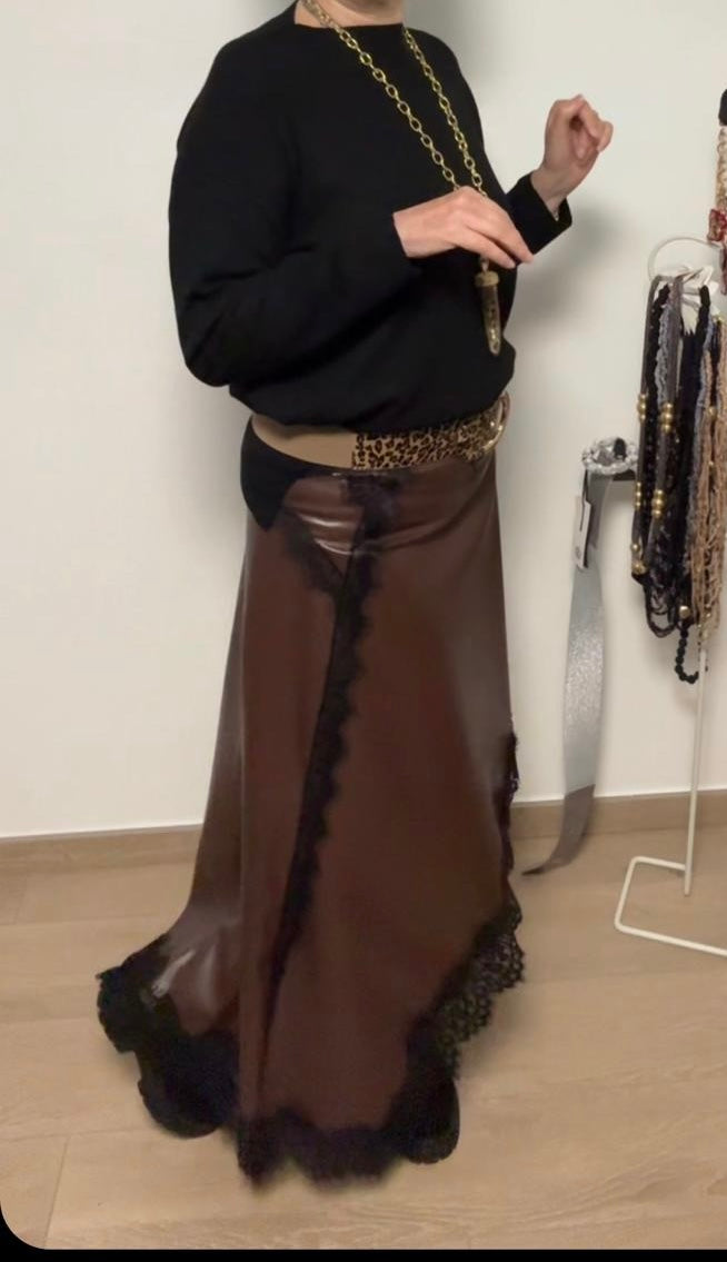 Gonna in simil pelle e pizzo