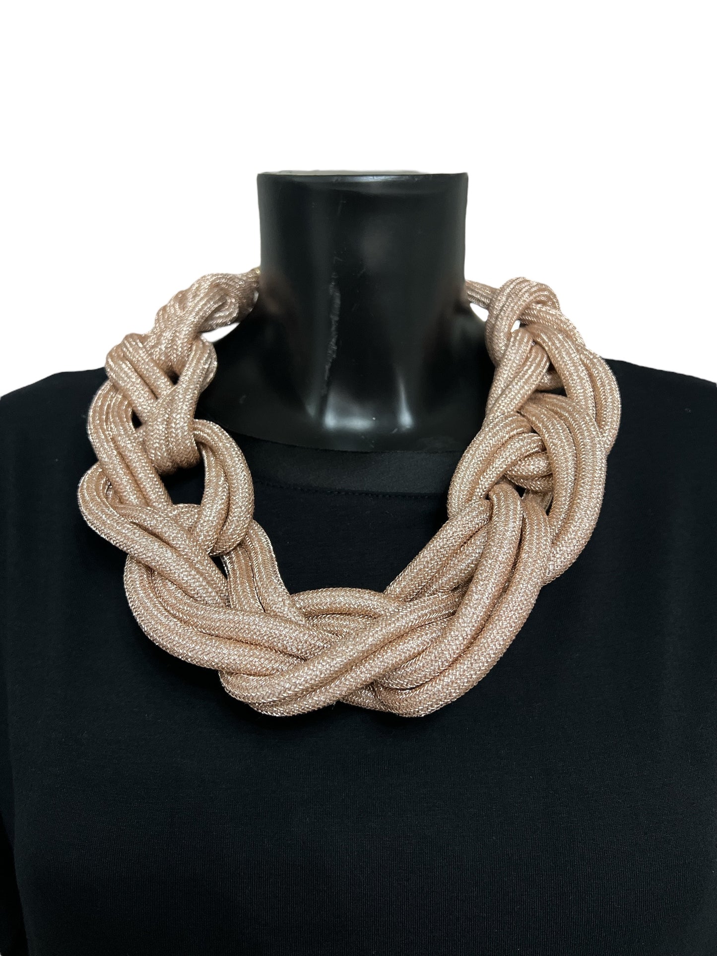 Collana a treccia in filo lurex