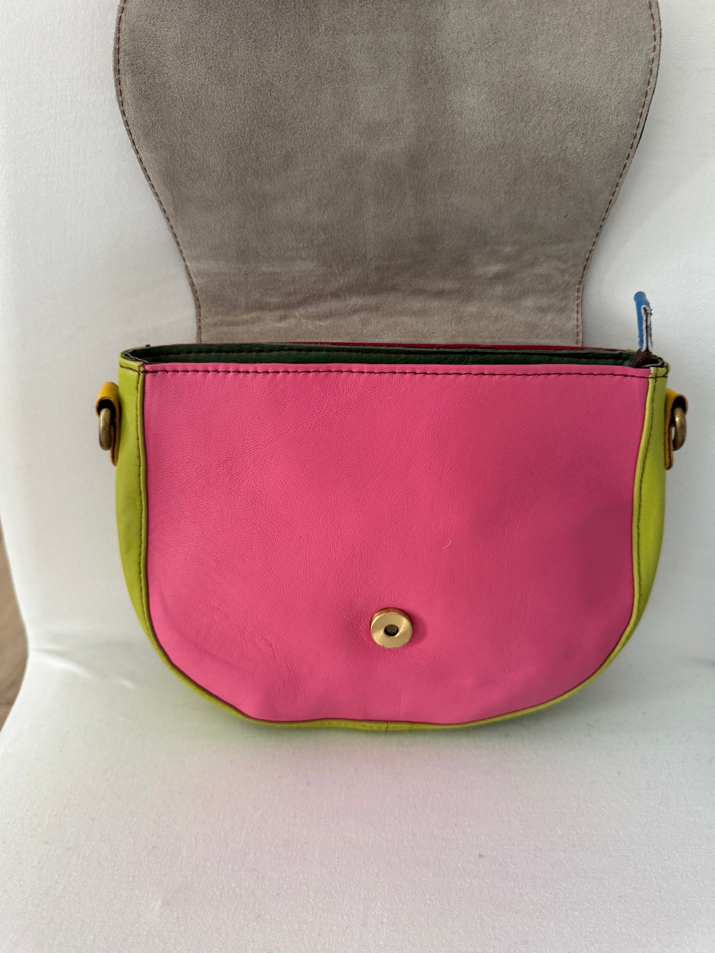 Pochette in pelle e cavallino