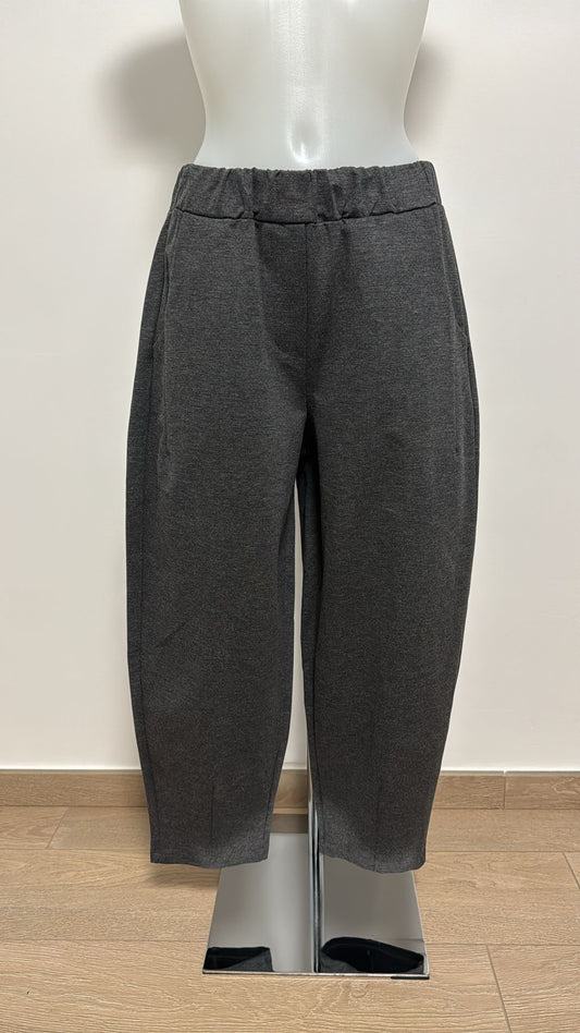 Pantaloni ad ovetto con elastico liscio