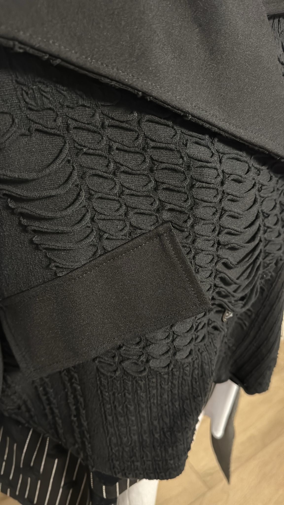 158C giacca in tessuto effetto stracciato