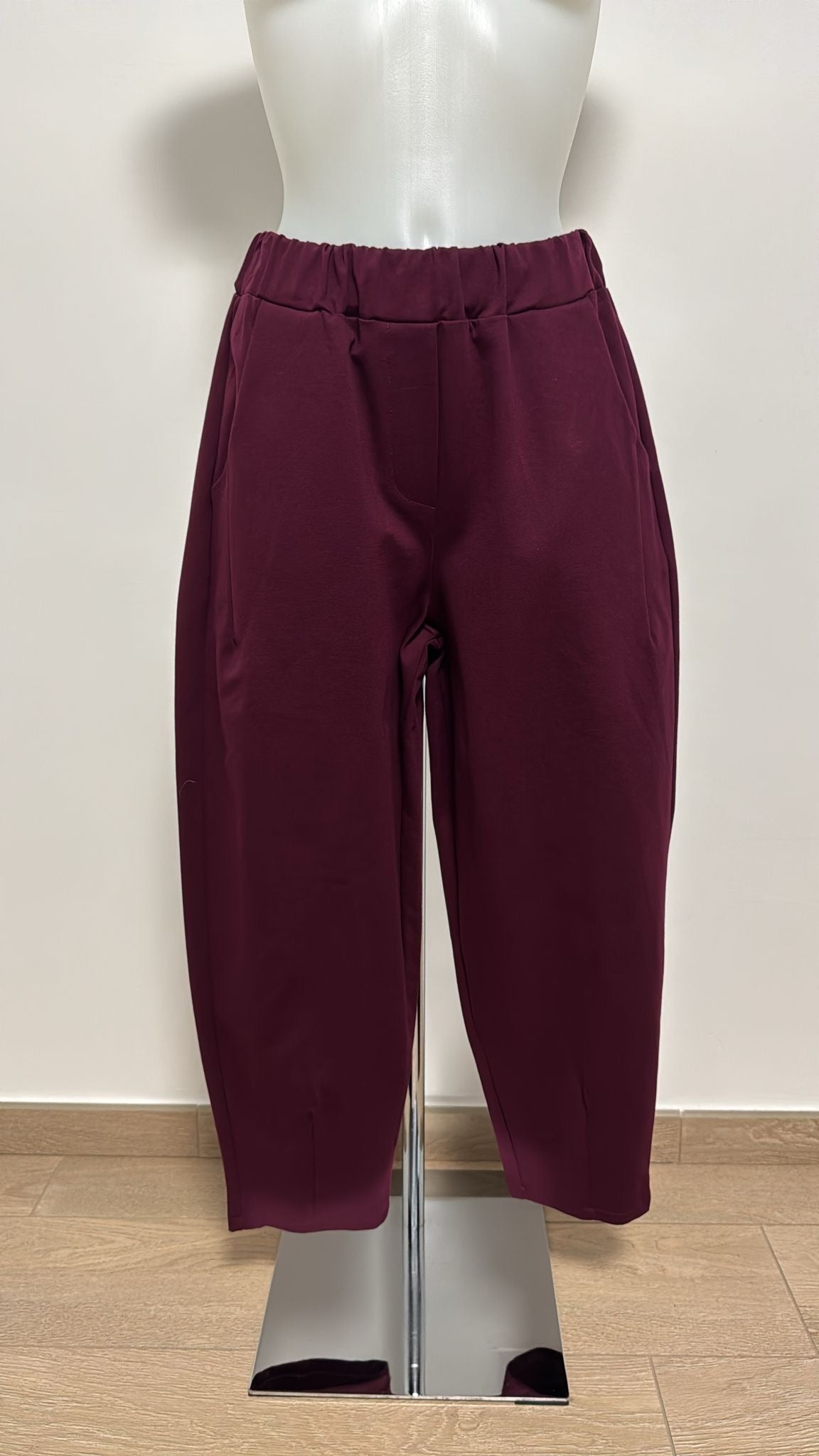 Pantaloni ad ovetto con elastico liscio