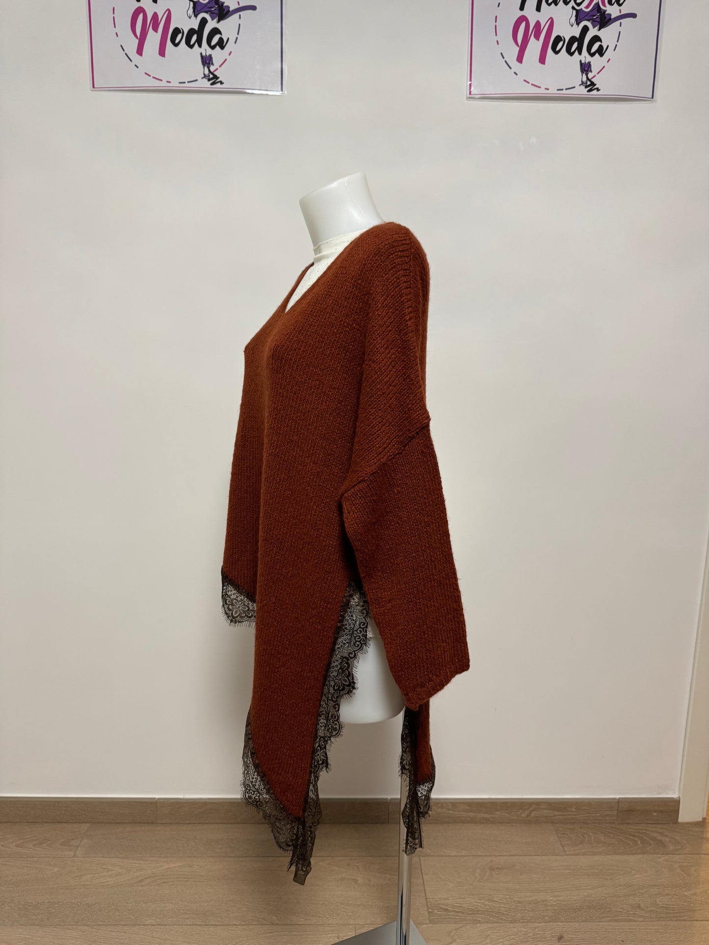 Blusa lana asimmetrica