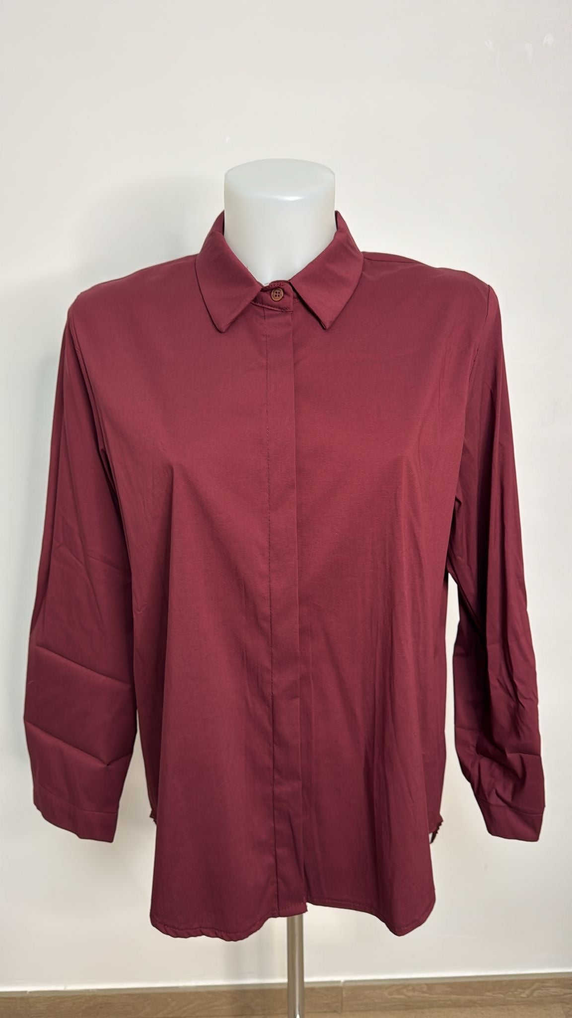 Camicia in cotone eslasicizzato