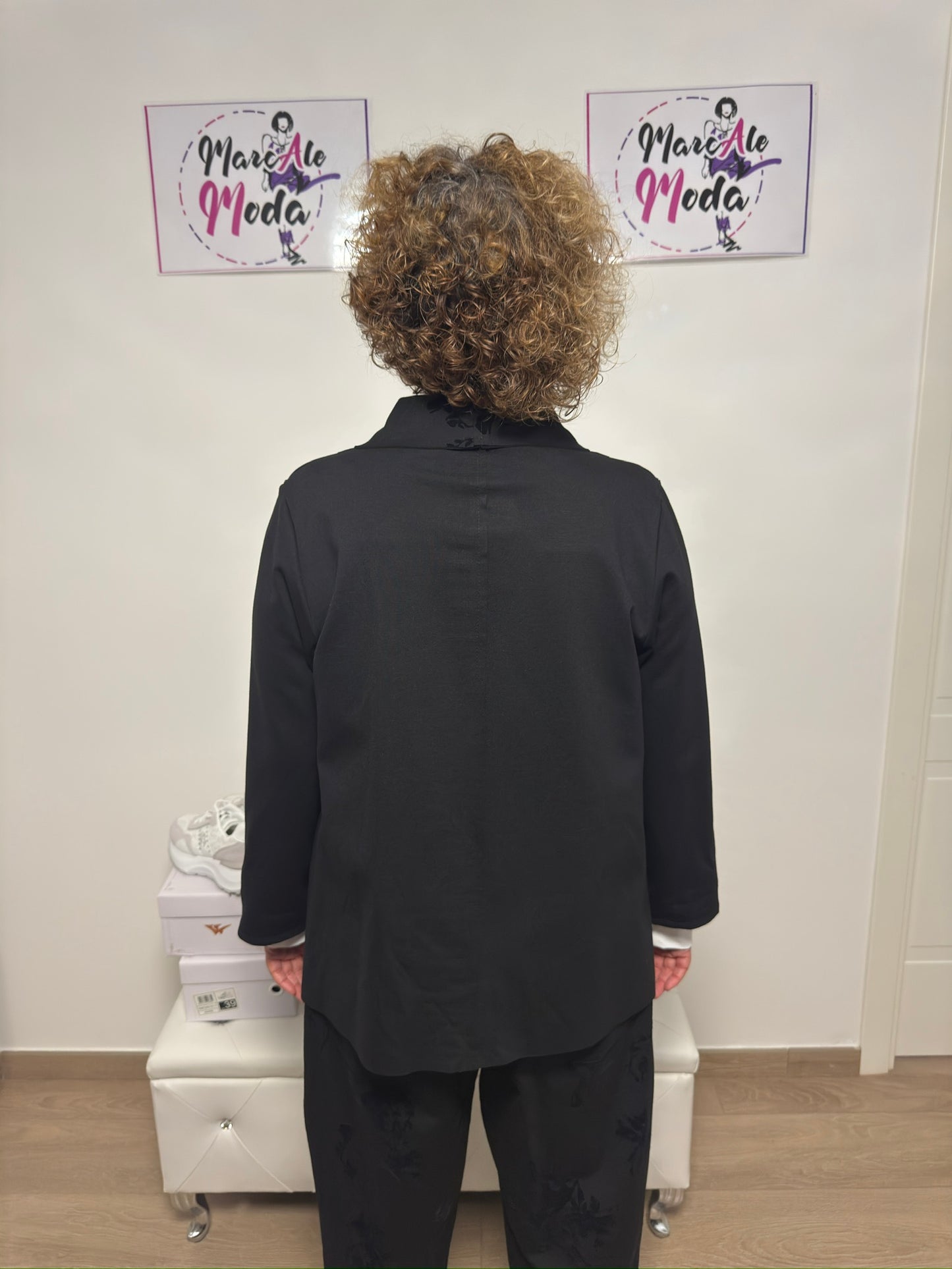 Giacca con motivo floreale in velluto