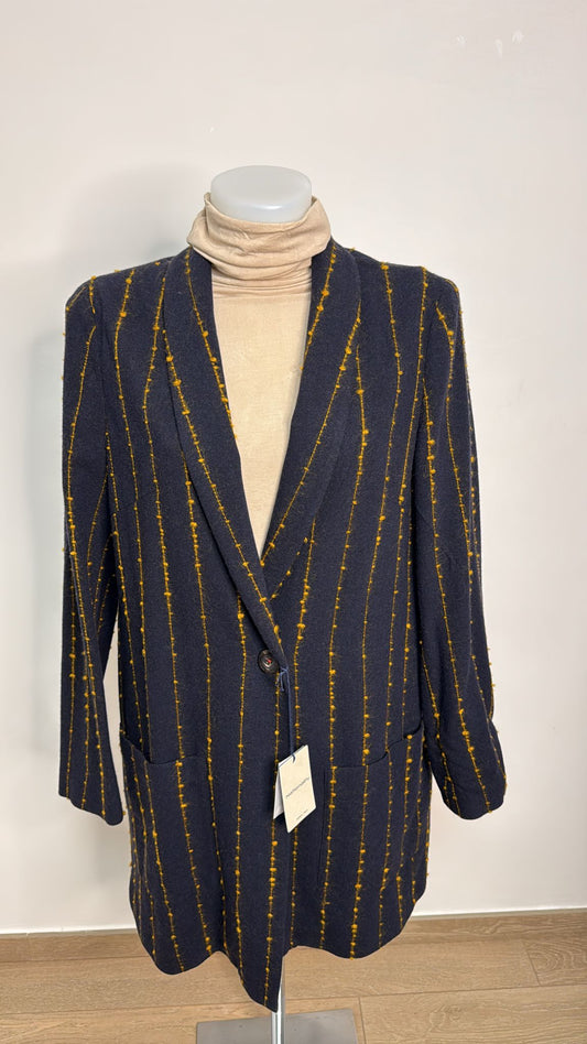 Giacca gessato con filo a rilievo