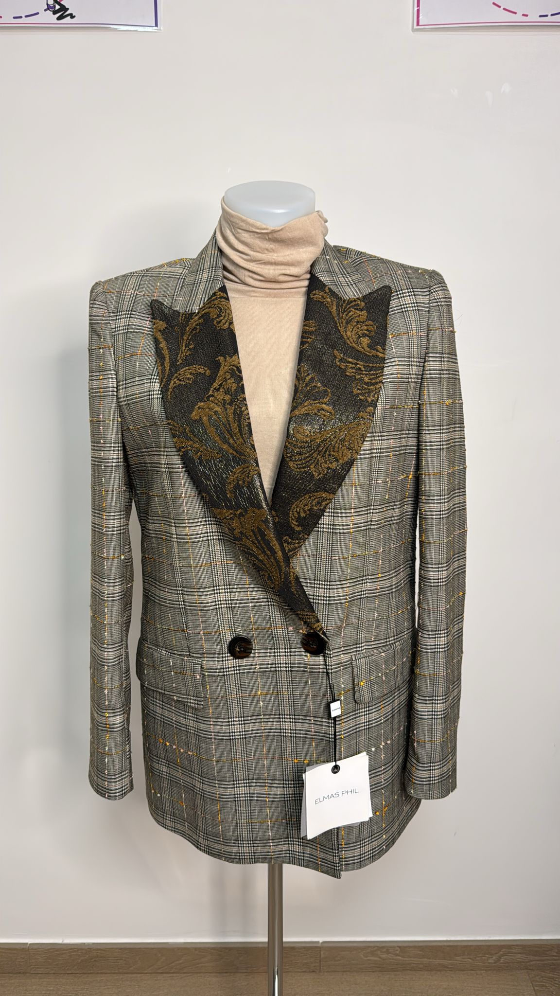 Giacca con revers in decoro jacquard a contrasto