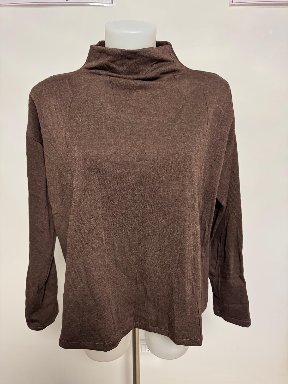 158C bluse tessuto simil lana in rilievo con mezzo collo e scollo a vulcano