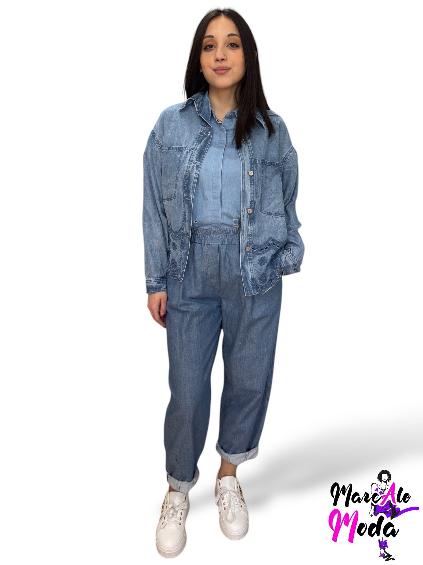 Overshirt in denim effetto lavato con lavorazione a pizzo