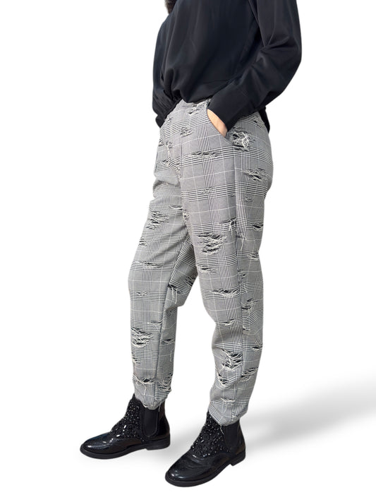Pantaloni slim fit con motivo Principe di Galles effetto distressed
