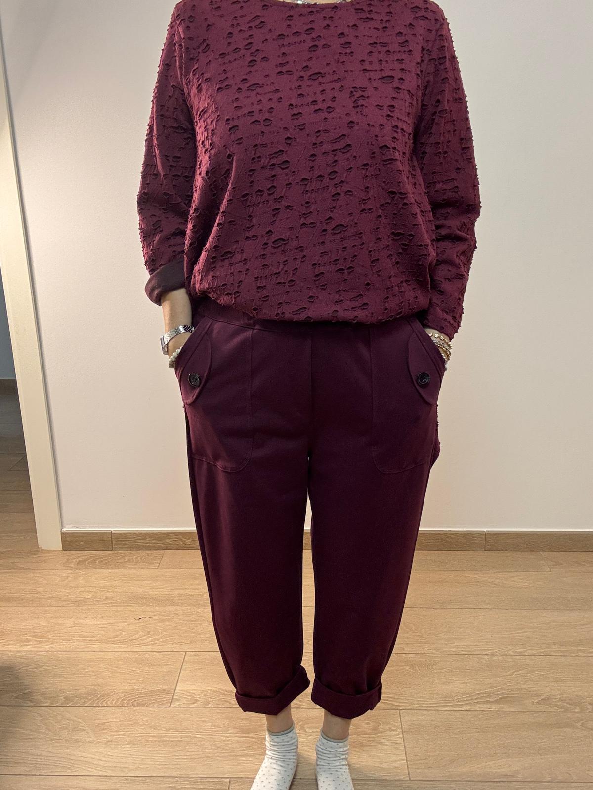 Pantaloni in punto milano con bottoni