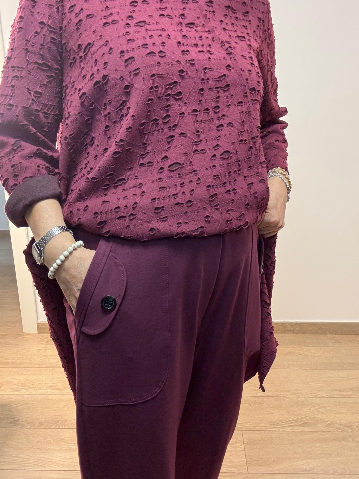 Pantaloni in punto milano con bottoni