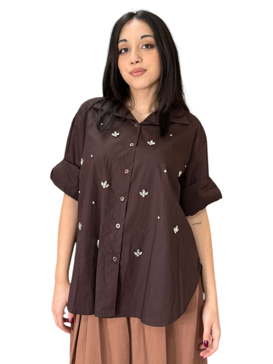 Camicia in cotone con inserti gioiello